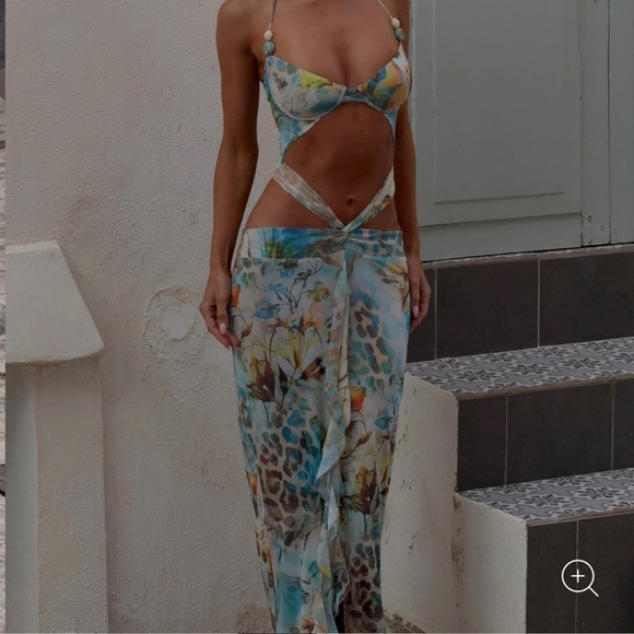 Outcast meilani cutout maxi dress - Picture 2 of 5